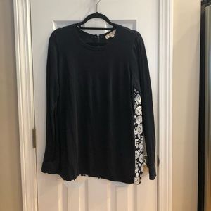 Great Condition! Navy sweater w/ white floral back